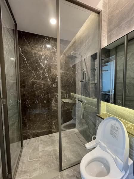 The Esse Sukhumvit 36, Bangkok, Soi Sukhumvit 36, Sukhumvit Road, Phra Kanong, Khlong Toei, Bangkok, 1 Bedroom, 39 sqm, Condo For Rent, by Vichai Annavakulthorn, 500455835 - DDproperty.com