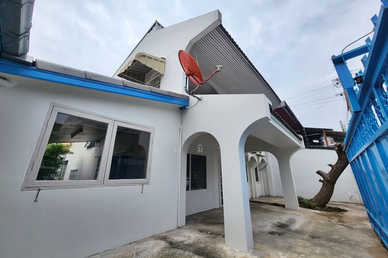 ทิพย์ชวาลย์ ลาดพร้าว 87, Bangkok, ถนนลาดพร้าว, Khlong Chaokhun Sing, Wang Thonglang, Bangkok, 3 Bedrooms, 110 sqm, Townhouse For Sale, by คุณมิว, 500455875 - DDproperty.com
