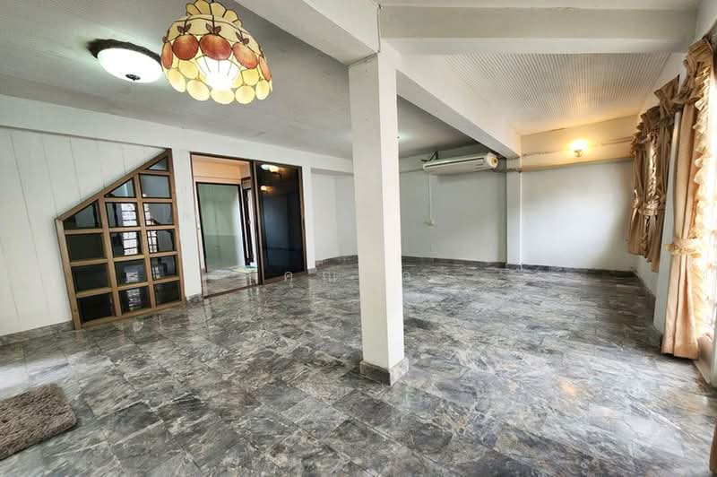 ทิพย์ชวาลย์ ลาดพร้าว 87, Bangkok, ถนนลาดพร้าว, Khlong Chaokhun Sing, Wang Thonglang, Bangkok, 3 Bedrooms, 110 sqm, Townhouse For Sale, by คุณมิว, 500455875 - DDproperty.com