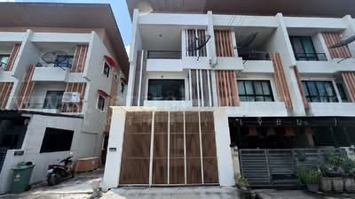 ขาย - The Symphony Townhome : เดอะ ซิมโฟนี่ ทาวน์โฮม, กรุงเทพ