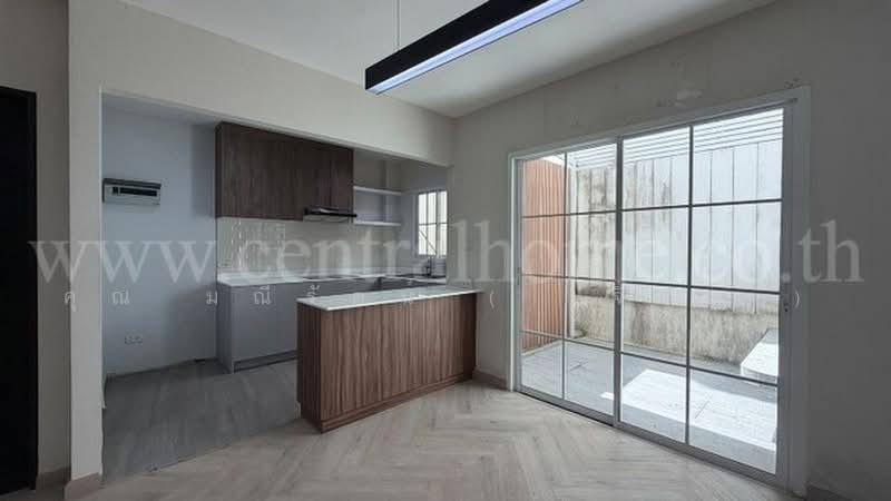 The Symphony Townhome, Bangkok, 189 Soi Nawamin 163, Nuan Chan, Bueng Kum, Bangkok, 3 Bedrooms, 180 sqm, Townhouse For Sale, by คุณ มณีรัตน์ ( เจี๊ยบ ), 500455880 - DDproperty.com