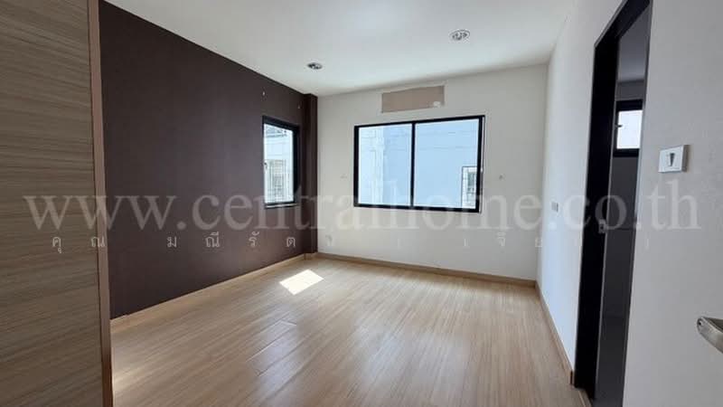 The Symphony Townhome, Bangkok, 189 Soi Nawamin 163, Nuan Chan, Bueng Kum, Bangkok, 3 Bedrooms, 180 sqm, Townhouse For Sale, by คุณ มณีรัตน์ ( เจี๊ยบ ), 500455880 - DDproperty.com