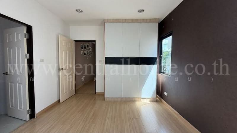 The Symphony Townhome : เดอะ ซิมโฟนี่ ทาวน์โฮม, กรุงเทพ, 189 ซอย นวมินทร์ 163, นวลจันทร์, บึงกุ่ม, กรุงเทพ, 180 ตร.ม., ทาวน์เฮ้าส์ ขาย, โดย คุณ มณีรัตน์ ( เจี๊ยบ ), 500455880 - DDproperty.com