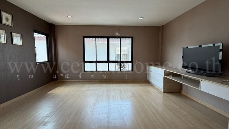 The Symphony Townhome : เดอะ ซิมโฟนี่ ทาวน์โฮม, กรุงเทพ, 189 ซอย นวมินทร์ 163, นวลจันทร์, บึงกุ่ม, กรุงเทพ, 180 ตร.ม., ทาวน์เฮ้าส์ ขาย, โดย คุณ มณีรัตน์ ( เจี๊ยบ ), 500455880 - DDproperty.com