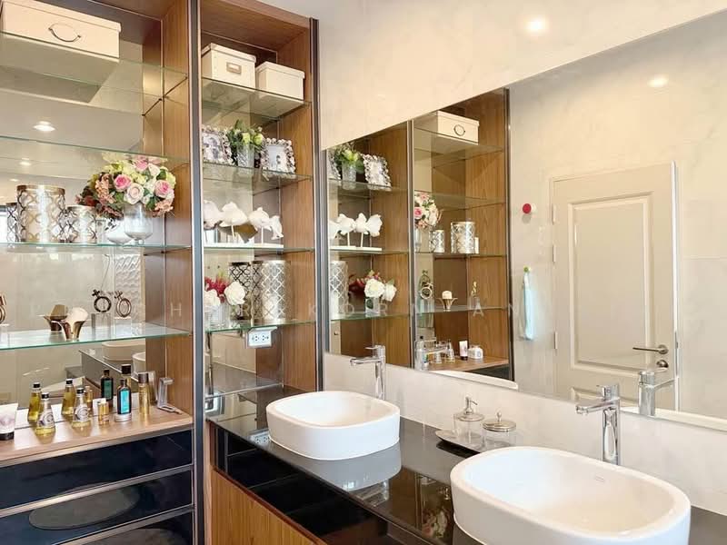 undefined, Bangkok, Dok Mai, Prawet, Bangkok, 4 Bedrooms, 390 sqm, Single Detached House For Sale, by Phacharakorn Anusiri, 500455891 - DDproperty.com