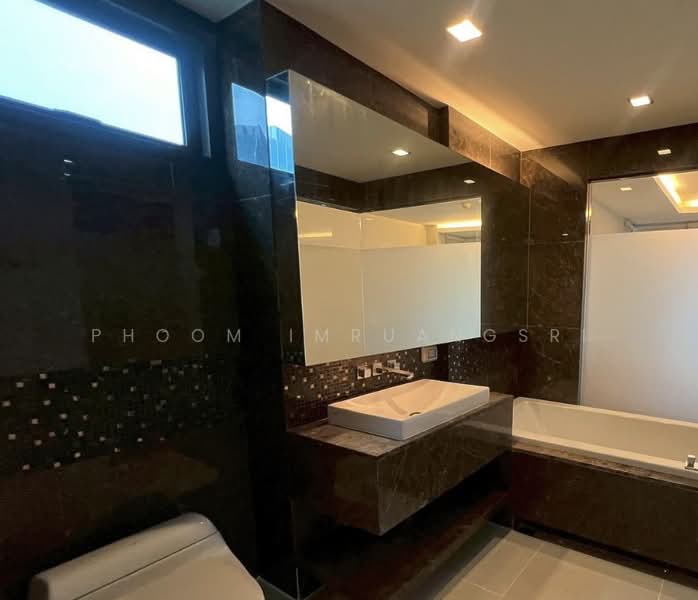 The Address Sukhumvit 61, Bangkok, 22 Soi Sukhumvit 61 Sukhumvit Road, Khlong Tan Nua, Watthana, Bangkok, 2 Bedrooms, 98 sqm, Condo For Rent, by Phoom Imruangsri, 500455917 - DDproperty.com