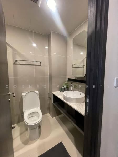 XT Huaikhwang, Bangkok, 244 Ratchadaphisek Road, Huai Khwang, Bangkok, 1 Bedroom, 29 sqm, Condo For Rent, by Connex Property, 500455922 - DDproperty.com