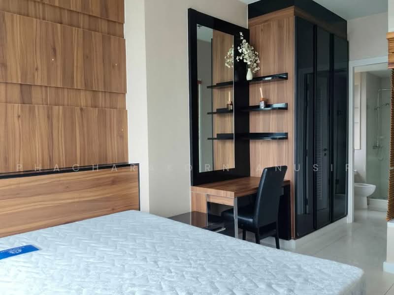 Ivy Sathorn 10 : ไอวี่ สาทร 10, กรุงเทพ, 88 ซอยสาทร 12 ถนนสาทร, สีลม, บางรัก, กรุงเทพ, 42 ตร.ม., คอนโด ให้เช่า, โดย Phacharakorn Anusiri, 500455936 - DDproperty.com