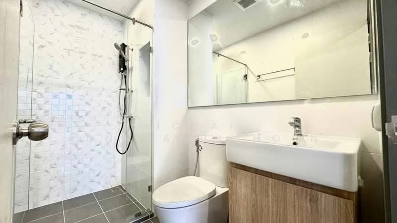 Chewathai Pinklao, Bangkok, Arun Amarin Road, Bang Yi Khan, Bang Phlat, Bangkok, 1 Bedroom, 30 sqm, Condo For Rent, by Vichai Annavakulthorn, 500455946 - DDproperty.com