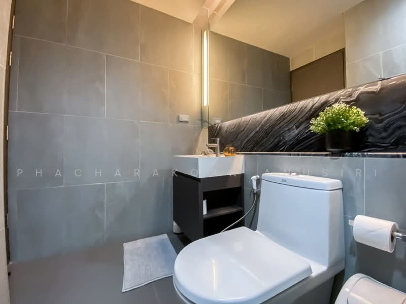 The Lumpini 24, Bangkok, Sukhumvit 24 Road, Khong Tan, Khlong Toei, Bangkok, 1 Bedroom, 28 sqm, Condo For Rent, by Phacharakorn Anusiri, 500455949 - DDproperty.com