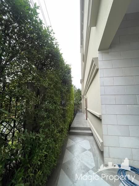 Casa Ekamai 28, Bangkok, 45 14 Ekkamai 28 Alley, Khlong Tan Nua, Watthana, Bangkok, 4 Bedrooms, 846 sqm, Single Detached House For Sale, by Magic Property, 500455987 - DDproperty.com