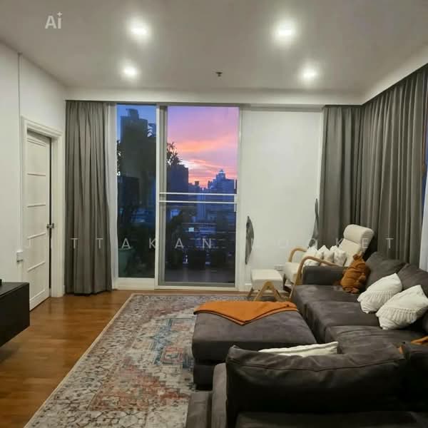 Siri Residence, Bangkok, 21 Soi Sukhumvit 24, Khong Tan, Khlong Toei, Bangkok, 3 Bedrooms, 150 sqm, Condo For Sale, by Jittakan Nooket, 500456111 - DDproperty.com