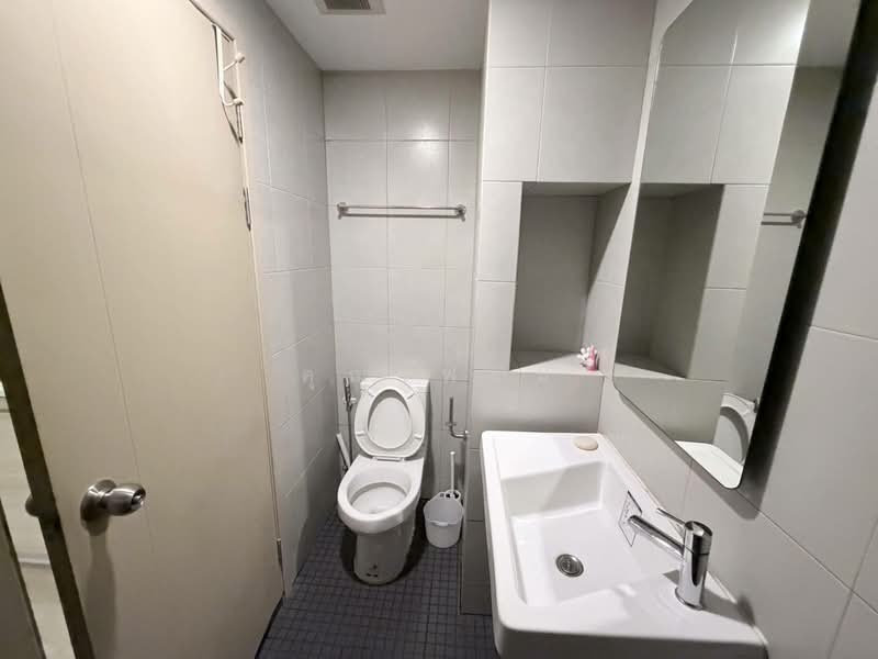 Elio Del Ray, Bangkok, 95 Sukhumvit 64 Road, Bang Chak, Phra Khanong, Bangkok, 1 Bedroom, 26 sqm, Condo For Sale, by คุณเฟรม, 500456122 - DDproperty.com
