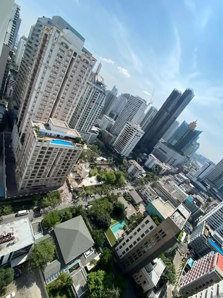 Noble Recole, Bangkok, 77 Soi Sukhumvit 19 Sukhumvit Road, Khlongtoei Nua, Watthana, Bangkok, 1 Bedroom, 35 sqm, Condo For Rent, by Vichai Annavakulthorn, 500456142 - DDproperty.com