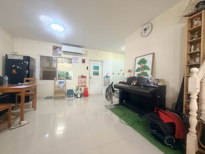 Nirun Ville 8, Bangkok, Chaloem Phra Kiat Ratchakan Thi 9 Road, Dok Mai, Prawet, Bangkok, 3 Bedrooms, 84 sqm, Townhouse For Sale, by ภัทรนัน อิศรางกูร ณ อยุธยา, 500456231 - DDproperty.com