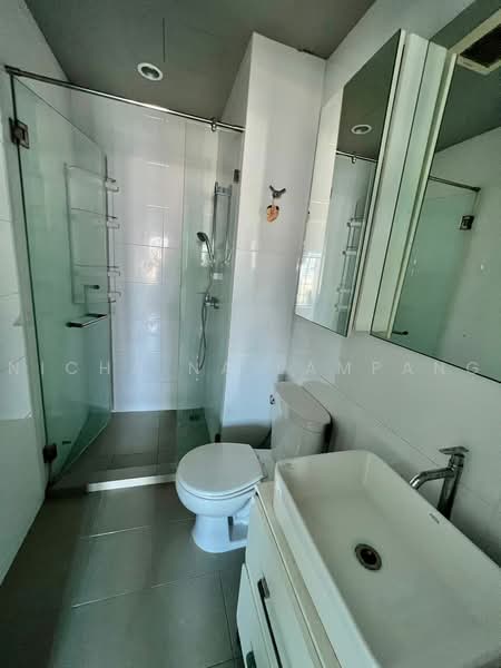 Blocs 77, Bangkok, 291 On Nut Rd, Phra Kanong Nua, Watthana, Bangkok, 2 Bedrooms, 61 sqm, Condo For Sale, by Nicha Na Lampang, 500456253 - DDproperty.com