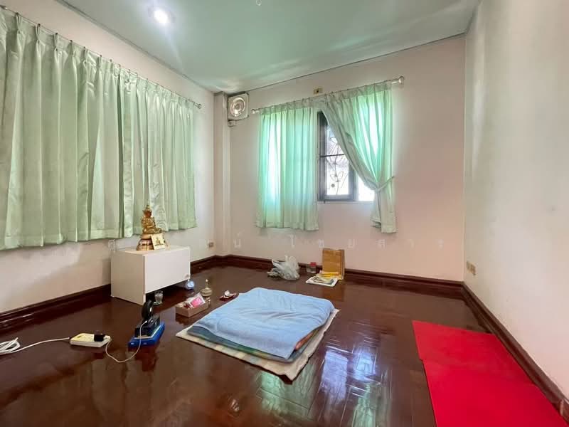 Laddarom Rattanathibet, Nonthaburi, Rattanathibet Road, Sai Ma, Muang Nonthaburi, Nonthaburi, 4 Bedrooms, 300 sqm, Single Detached House For Sale, by ศุภวัฒน์ ไชยสาร, 500456265 - DDproperty.com