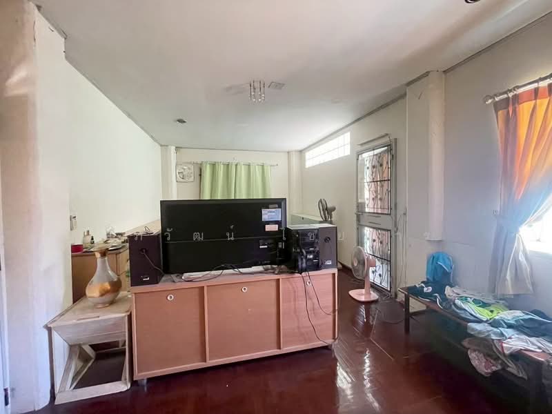 Laddarom Rattanathibet, Nonthaburi, Rattanathibet Road, Sai Ma, Muang Nonthaburi, Nonthaburi, 4 Bedrooms, 300 sqm, Single Detached House For Sale, by ศุภวัฒน์ ไชยสาร, 500456265 - DDproperty.com