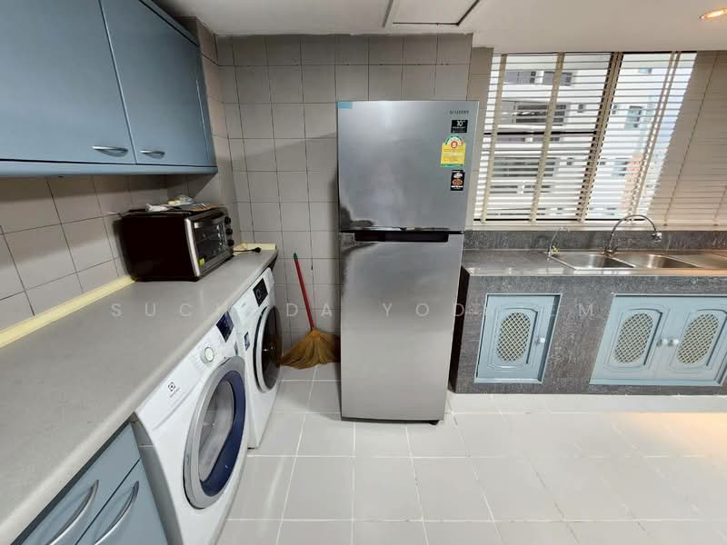 President Park Sukhumvit 24, Bangkok, 99 Sukhumvit 24 Alley, Khlongtoei Nua, Watthana, Bangkok, 3 Bedrooms, 260 sqm, Condo For Sale, by Suchada Yodyiem, 500456299 - DDproperty.com