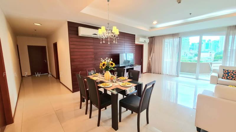 Piyathip Place, Bangkok, 24 Soi Prommitr, Khlong Tan Nua, Watthana, Bangkok, 3 Bedrooms, 260 sqm, Condo For Rent, by Fazwaz (Thailand) Co., Ltd., 500456327 - DDproperty.com