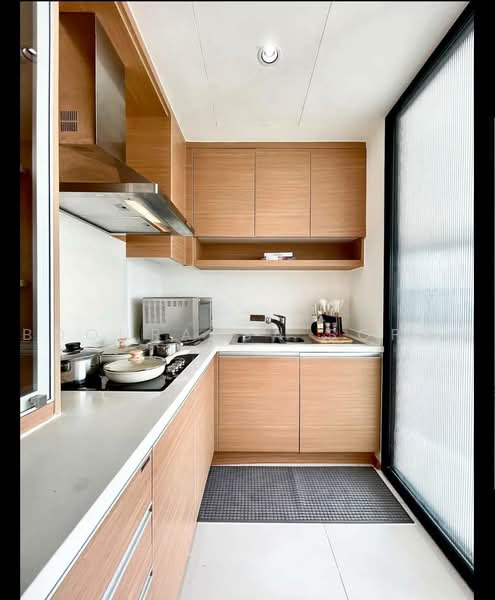 The Emporio Place, Bangkok, 93 Soi Sukhumvit 24, Sukhumvit Road, Khong Tan, Khlong Toei, Bangkok, 2 Bedrooms, 105 sqm, Condo For Rent, by Boonraksa Sopak, 500456376 - DDproperty.com