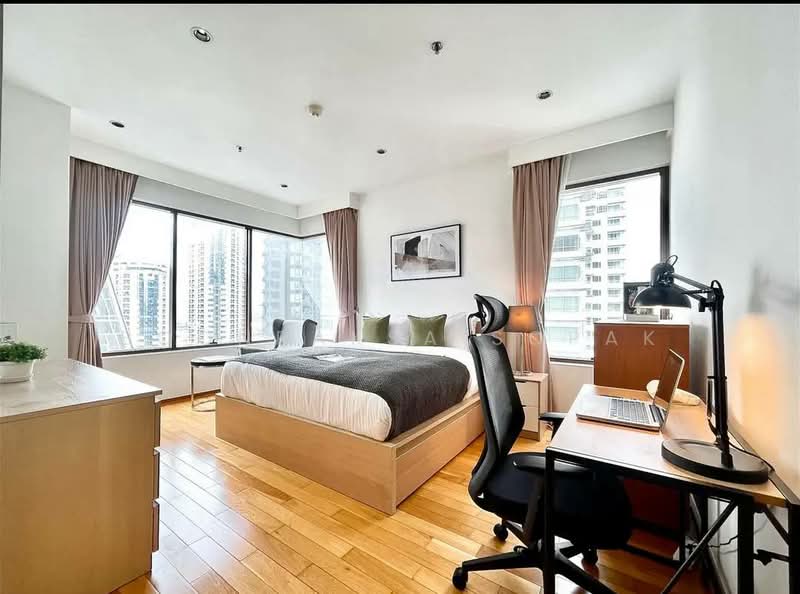 The Emporio Place, Bangkok, 93 Soi Sukhumvit 24, Sukhumvit Road, Khong Tan, Khlong Toei, Bangkok, 2 Bedrooms, 105 sqm, Condo For Rent, by Boonraksa Sopak, 500456376 - DDproperty.com
