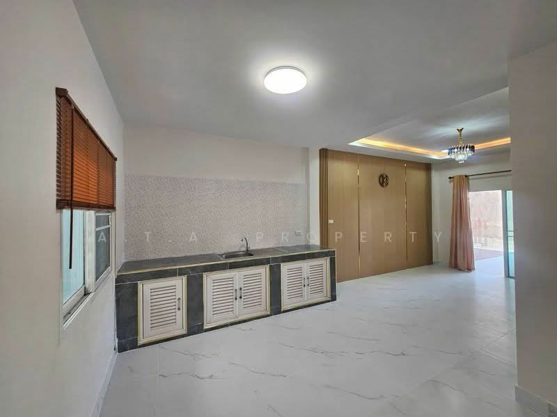 ทาวน์เฮาส์ ซอยวังหิน ศรีราชา, Chon Buri (Pattaya), ซอยวังหิน, Surasak, Si Racha, Chon Buri (Pattaya), 3 Bedrooms, 80 sqm, Townhouse For Sale, by A.T.A. Property, 500456389 - DDproperty.com