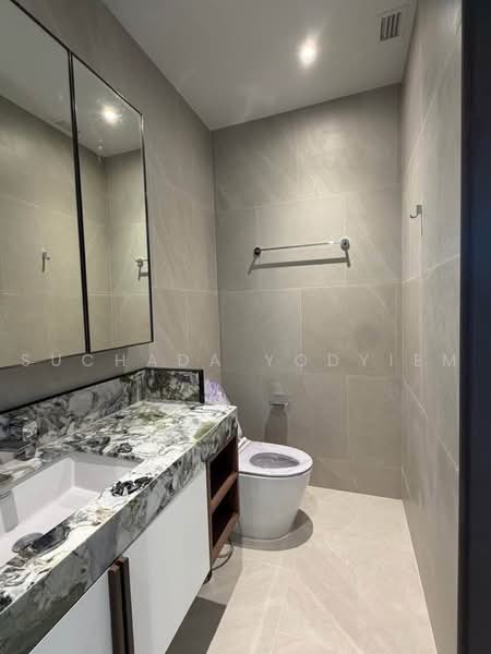 ROMM Convent, Bangkok, 42 Convent Road, Silom, Bang Rak, Bangkok, 1 Bedroom, 35 sqm, Condo For Sale, by Suchada Yodyiem, 500456390 - DDproperty.com