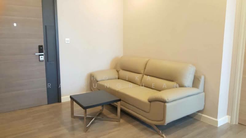 The Room Sathorn, Bangkok, 78 Pan Road, Silom, Bang Rak, Bangkok, 1 Bedroom, 48 sqm, Condo For Rent, by Chotika Rakrungrueang, 500456392 - DDproperty.com