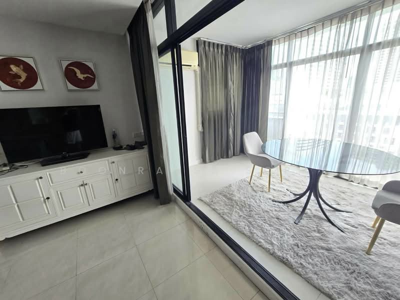 Grand Ville House 2, Bangkok, Soi Sukhumvit 19, Khlongtoei Nua, Watthana, Bangkok, 3 Bedrooms, 253 sqm, Condo For Rent, by Boonraksa Sopak, 500456405 - DDproperty.com