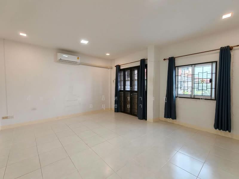 Green Ville Hathairat, Pathum Thani, Lat Sawai, Lam Luk Ka, Pathum Thani, 3 Bedrooms, 80 sqm, Townhouse For Sale, by ภัทรนัน อิศรางกูร ณ อยุธยา, 500456409 - DDproperty.com