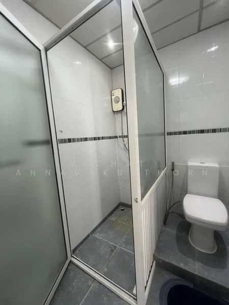 บ้าน 2-ห้องนอน, กรุงเทพ, ยานนาวา, สาทร, กรุงเทพ, 200 ตร.ม., บ้านเดี่ยว ให้เช่า, โดย Vichai Annavakulthorn, 500456430 - DDproperty.com