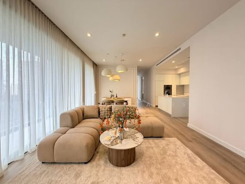 Vittorio 39, Bangkok, 8 Sukhumvit, Khlong Tan Nua, Watthana, Bangkok, 2 Bedrooms, 140 sqm, Condo For Rent, by Phoom Imruangsri, 500456442 - DDproperty.com