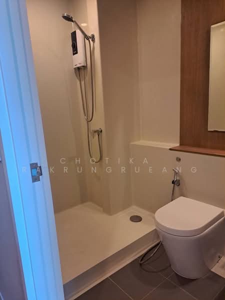 Blossom Condo @ Sathorn-Charoenrat : บลอสซั่ม คอนโด สาทร-เจริญราษฎร์, กรุงเทพ, ถนนเจริญราษฎร์, ทุ่งวัดดอน, สาทร, กรุงเทพ, 45 ตร.ม., คอนโด ให้เช่า, โดย Chotika Rakrungrueang, 500456461 - DDproperty.com