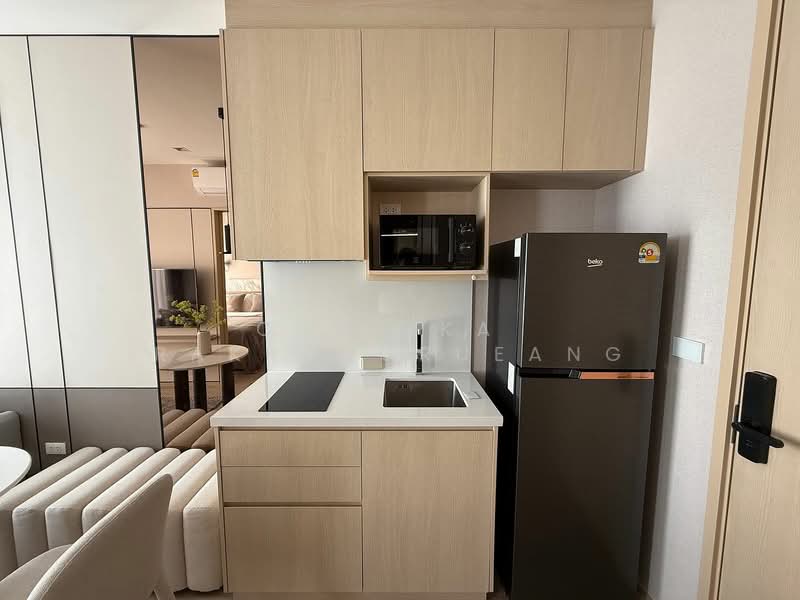 Noble State 39, Bangkok, 35 Soi Sukhumvit 39, Khlong Tan Nua, Watthana, Bangkok, 1 Bedroom, 30 sqm, Condo For Rent, by Chotika Rakrungrueang, 500456515 - DDproperty.com