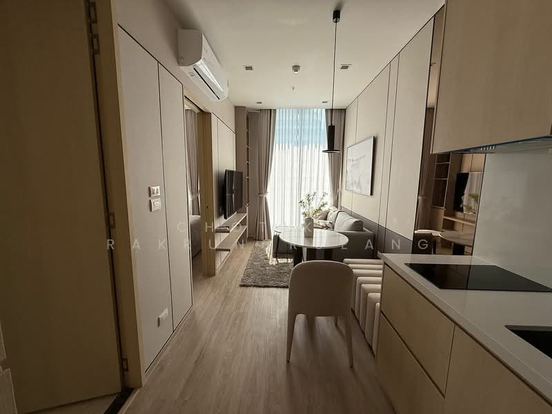 Noble State 39, Bangkok, 35 Soi Sukhumvit 39, Khlong Tan Nua, Watthana, Bangkok, 1 Bedroom, 30 sqm, Condo For Rent, by Chotika Rakrungrueang, 500456515 - DDproperty.com