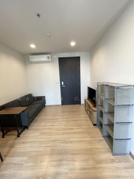 The Base Garden Rama 9, Bangkok, 18 Rama 9 Road, Hua Mak, Bang Kapi, Bangkok, 1 Bedroom, 30 sqm, Condo For Sale, by Nathan Chang, 500456576 - DDproperty.com