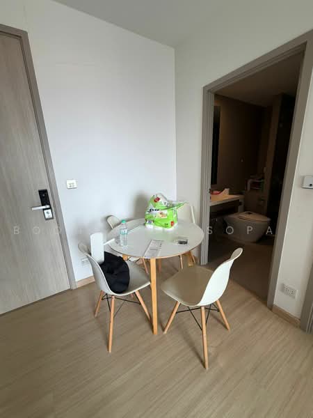 Whizdom Connect Sukhumvit, Bangkok, 1 Soi Piyibut 1, Sukhumvit Road, Bang Na, Bangkok, 2 Bedrooms, 40 sqm, Condo For Rent, by Boonraksa Sopak, 500456578 - DDproperty.com