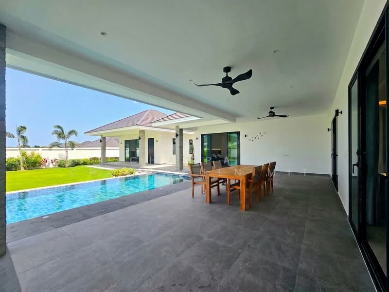 Highland Villas 3 : ไฮแลนด์ วิลล่า 3, ประจวบคีรีขันธ์, หินเหล็กไฟ, หัวหิน, ประจวบคีรีขันธ์, 270 ตร.ม., วิลล่า ขาย, โดย Chanpat Choksakulnimit, 500456600 - DDproperty.com