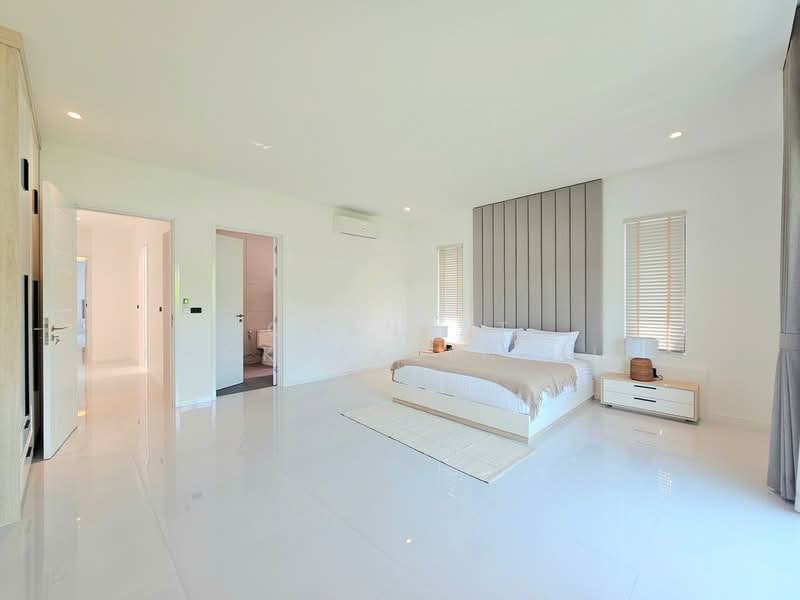 The Clouds Hua Hin 3, Prachuap Khiri Khan, Hin Lek Fai, Hua Hin, Prachuap Khiri Khan, 4 Bedrooms, 480 sqm, Villa For Sale, by Chanpat Choksakulnimit, 500456620 - DDproperty.com