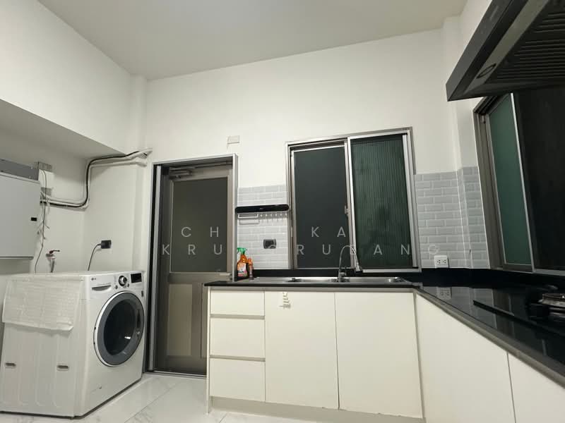 Perfect Masterpiece Sukhumvit 77, Samut Prakan, Soi Mu Ban Perfect Place Sukhumvit 77, Rachathewa, Bang Plee, Samut Prakan, 4 Bedrooms, 246 sqm, Single Detached House For Rent, by Chotika Rakrungrueang, 500456626 - DDproperty.com