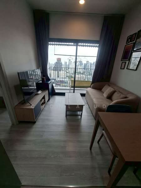 XT Ekkamai, Bangkok, 259 Soi Sukhumvit 63, Khlong Tan Nua, Watthana, Bangkok, 1 Bedroom, 30 sqm, Condo For Rent, by Sutavee Chonlabud, 500456649 - DDproperty.com