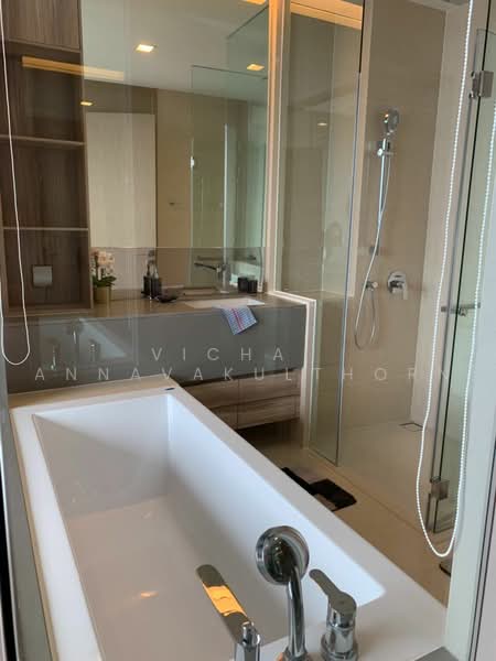 The Esse Asoke, Bangkok, 333 Soi Sukhumvit 21, Sukhumvit Road, Khlongtoei Nua, Watthana, Bangkok, 1 Bedroom, 47 sqm, Condo For Rent, by Vichai Annavakulthorn, 500456695 - DDproperty.com