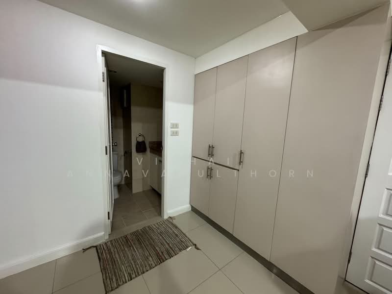 Yada Residential, Bangkok, 16 Phrom Sak Alley, Khlong Tan Nua, Watthana, Bangkok, 3 Bedrooms, 150 sqm, Condo For Rent, by Vichai Annavakulthorn, 500456812 - DDproperty.com
