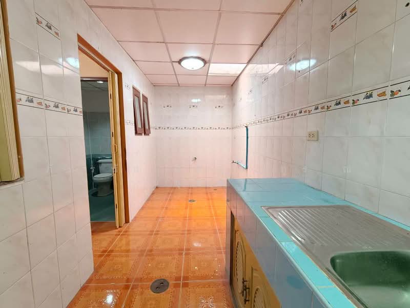Baan Pruksa 18 Bangyai, Nonthaburi, Soi Pruksa Village 18, Bang Mae Nang, Bang Yai, Nonthaburi, 3 Bedrooms, 72 sqm, Townhouse For Sale, by ภัทรนัน อิศรางกูร ณ อยุธยา, 500456852 - DDproperty.com