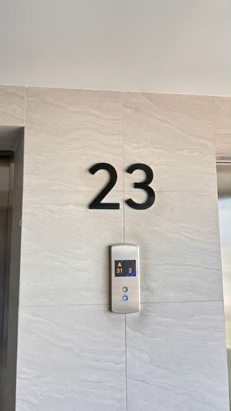 Life Sathorn Sierra, Bangkok, Ratchaphruek Rd, Talat Plu, Thon Buri, Bangkok, 1 Bedroom, 33 sqm, Condo For Rent, by Tanakrit Chotbuddkayan, 500456875 - DDproperty.com