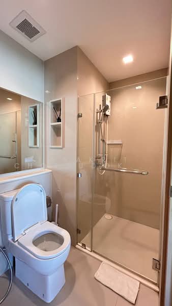 Life Sathorn Sierra, Bangkok, Ratchaphruek Rd, Talat Plu, Thon Buri, Bangkok, 1 Bedroom, 33 sqm, Condo For Rent, by Tanakrit Chotbuddkayan, 500456875 - DDproperty.com