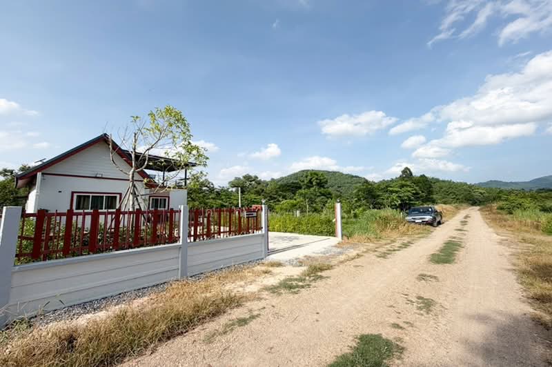ขายบ้านเดี่ยว 1 ชั้น 50 ตร.ว. สไตล์รีสอร์ท ตำบลเขาเพิ่ม อำเภอบ้านนา นครนายก วิวเขา พร้อมอยู่, นครนายก, ถนนบ้านนา, เขาเพิ่ม, บ้านนา, นครนายก, 120 ตร.ม., บ้านเดี่ยว ขาย, โดย คุณเมย์, 500456877 - DDproperty.com
