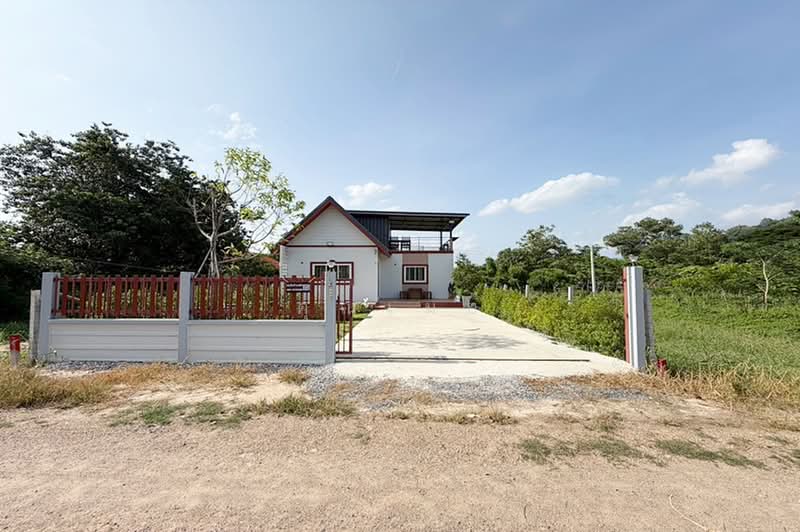 ขายบ้านเดี่ยว 1 ชั้น 50 ตร.ว. สไตล์รีสอร์ท ตำบลเขาเพิ่ม อำเภอบ้านนา นครนายก วิวเขา พร้อมอยู่, Nakhon Nayok, ถนนบ้านนา, Khao Phoem, Ban Na, Nakhon Nayok, 2 Bedrooms, 120 sqm, Single Detached House For Sale, by คุณเมย์, 500456877 - DDproperty.com