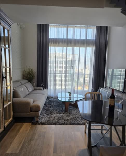 The Lofts Ekkamai, Bangkok, 1415 Sukhumvit Road, Phra Kanong Nua, Watthana, Bangkok, 1 Bedroom, 45 sqm, Condo For Rent, by Tanakrit Chotbuddkayan, 500456921 - DDproperty.com